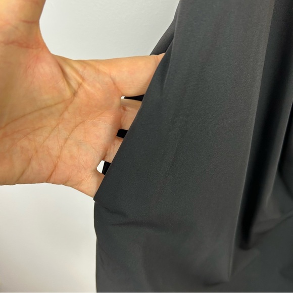 Diane von Furstenberg Elegant Black Adalina Dress Size 6 - Picture 10 of 12